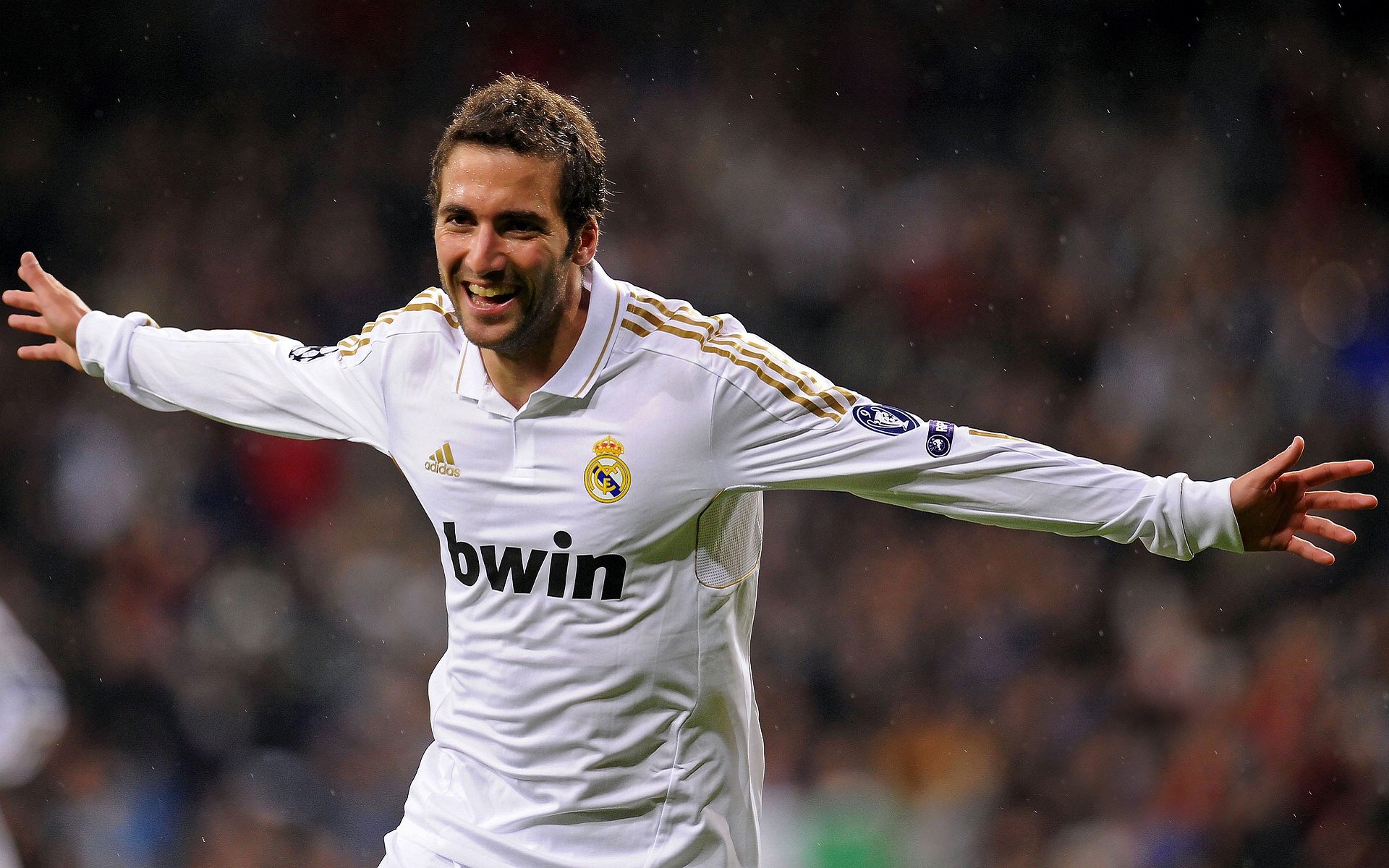 中国香港队赛制深度剖析:从团体配合到个人战术的完美融合,香港的比赛